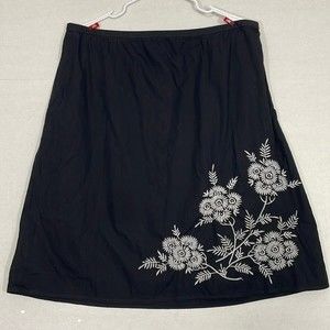 Classic Elements Embroidered Skirt, Lined, Side Zip, Cotton, Black & White, XL